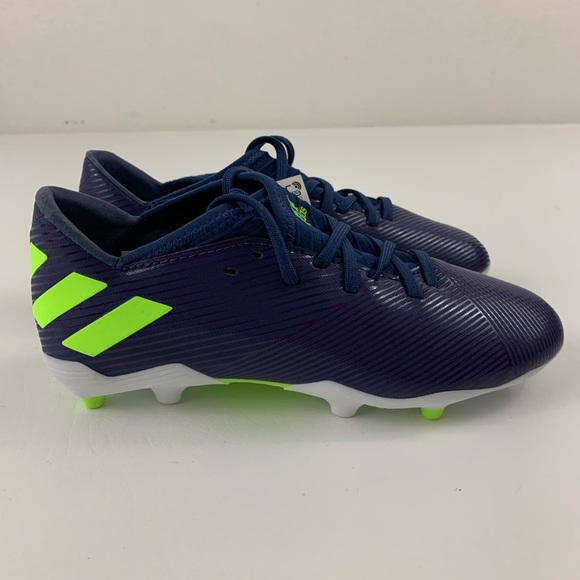 poshmark soccer cleats